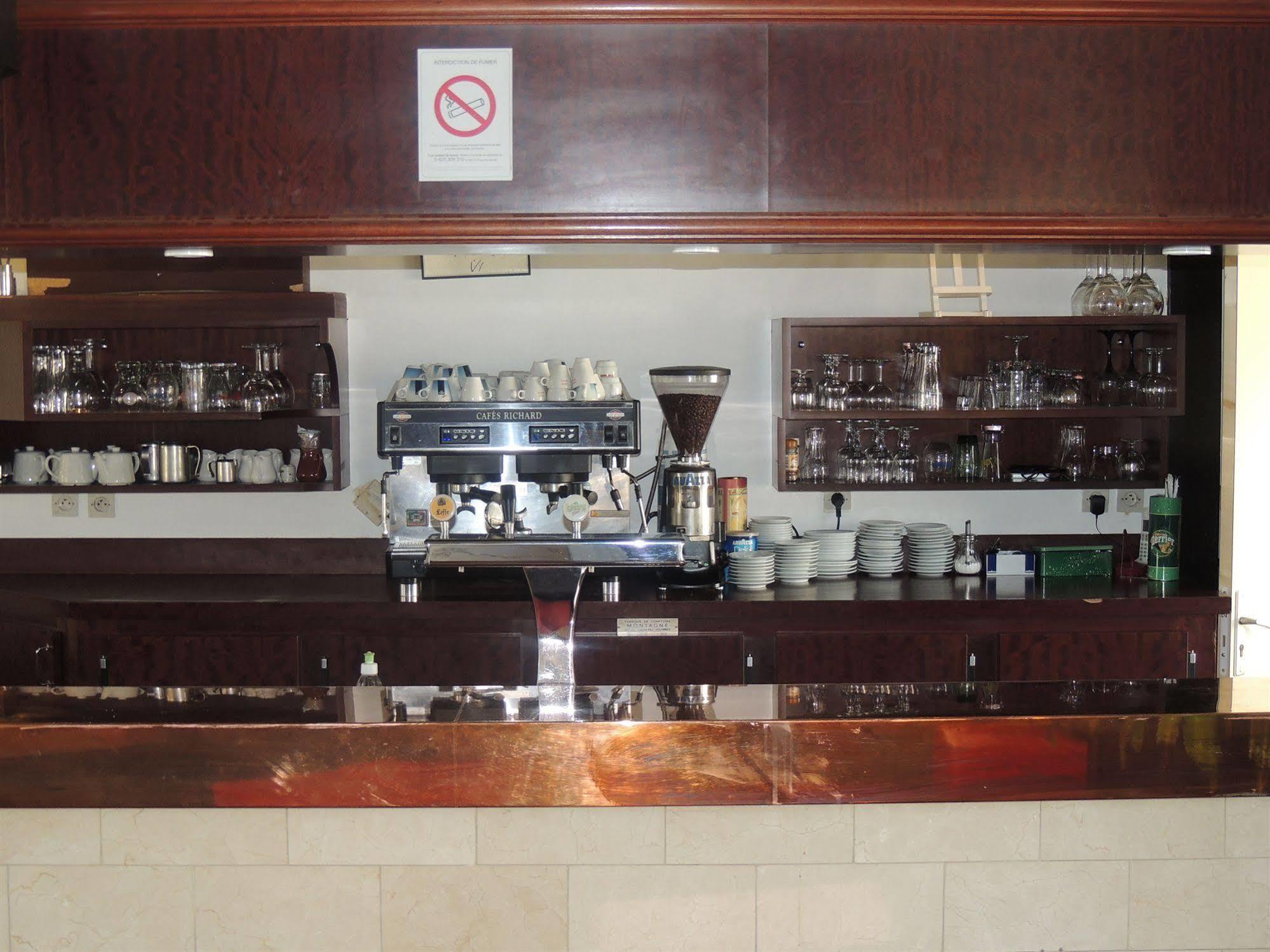 Ibis Budget Saint-Ouen-L'Aumone Ngoại thất bức ảnh