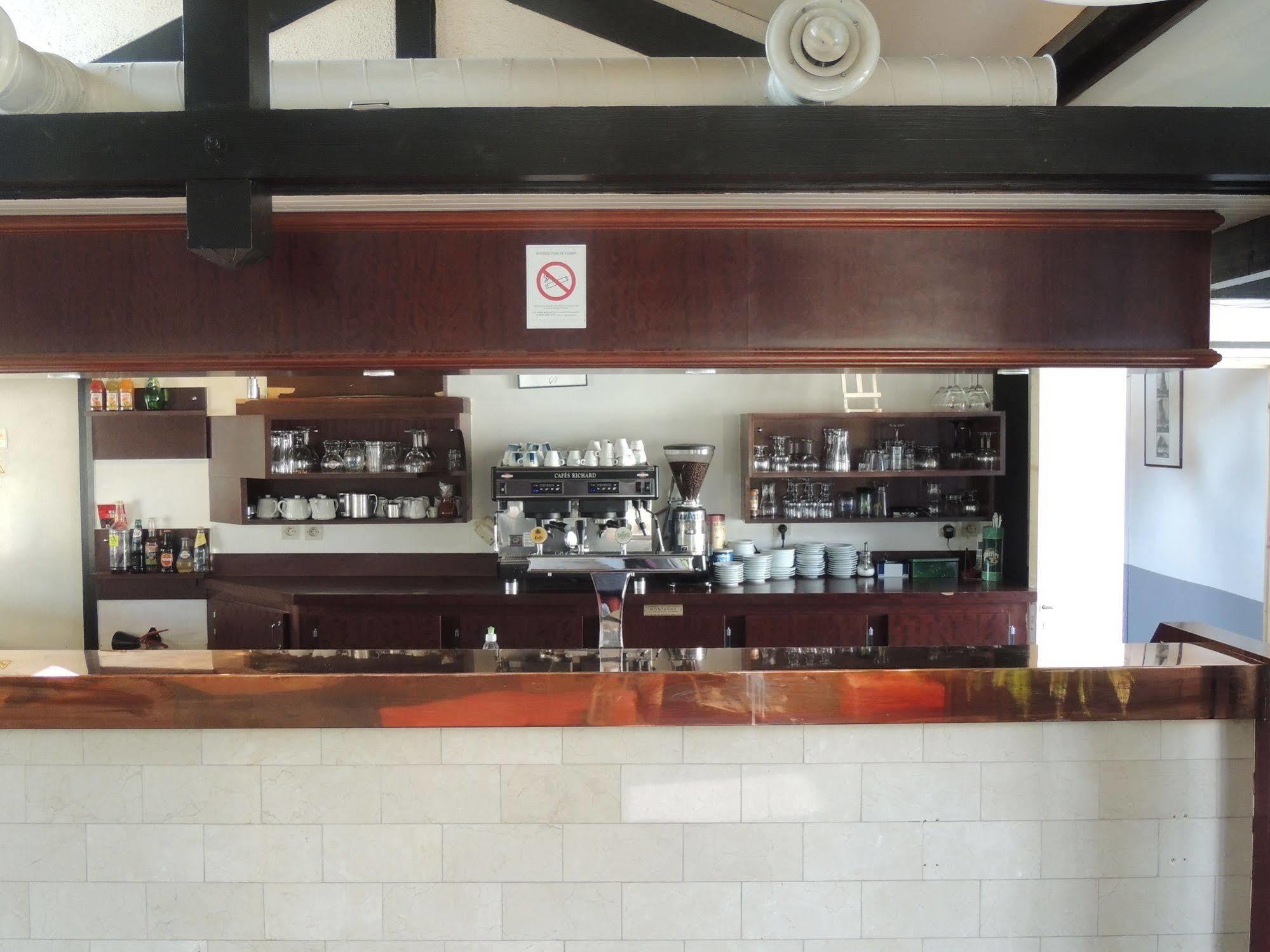 Ibis Budget Saint-Ouen-L'Aumone Ngoại thất bức ảnh